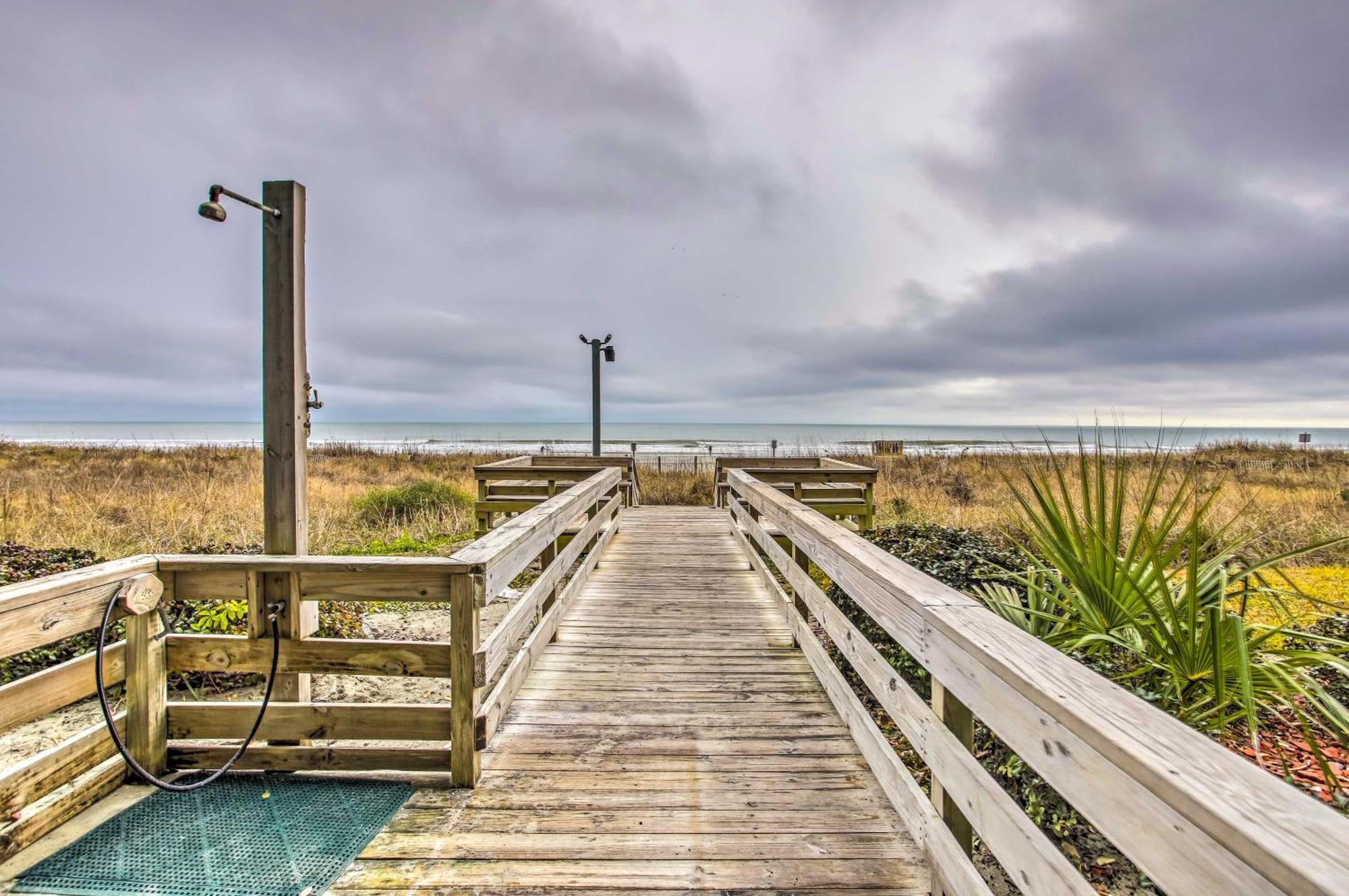 Oceanfront North Myrtle Beach Condo With Indoor Pool Kültér fotó
